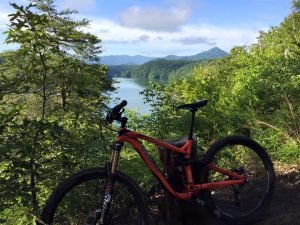 Read more about the article Mountain Bike to See the Beauty
