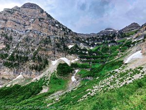 Read more about the article Hiking Mt. Timpanogos, Utah
