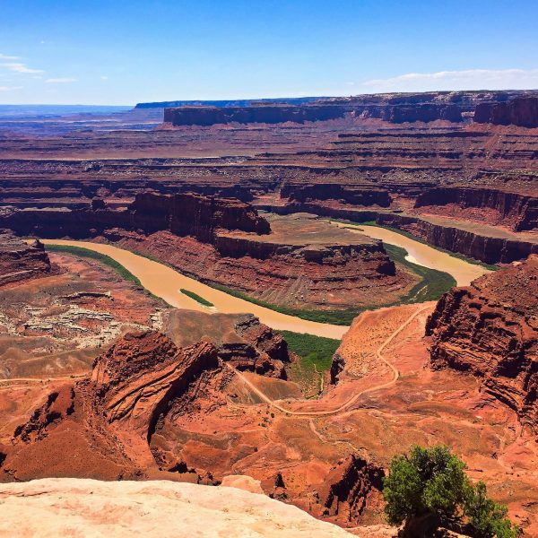 hiking Dead Horse Point State Park